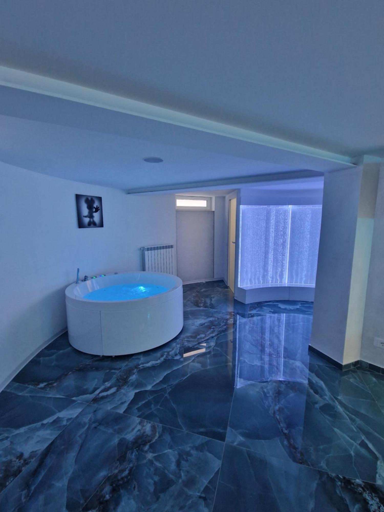 The Igloo Milano Villa Kültér fotó